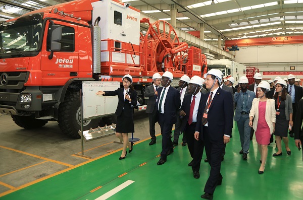 The Delegation Visited Jereh Oilfield Equipment Manufacturing Park
